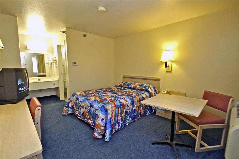 Motel 6-Windsor Locks, CT - Hartford Zimmer foto