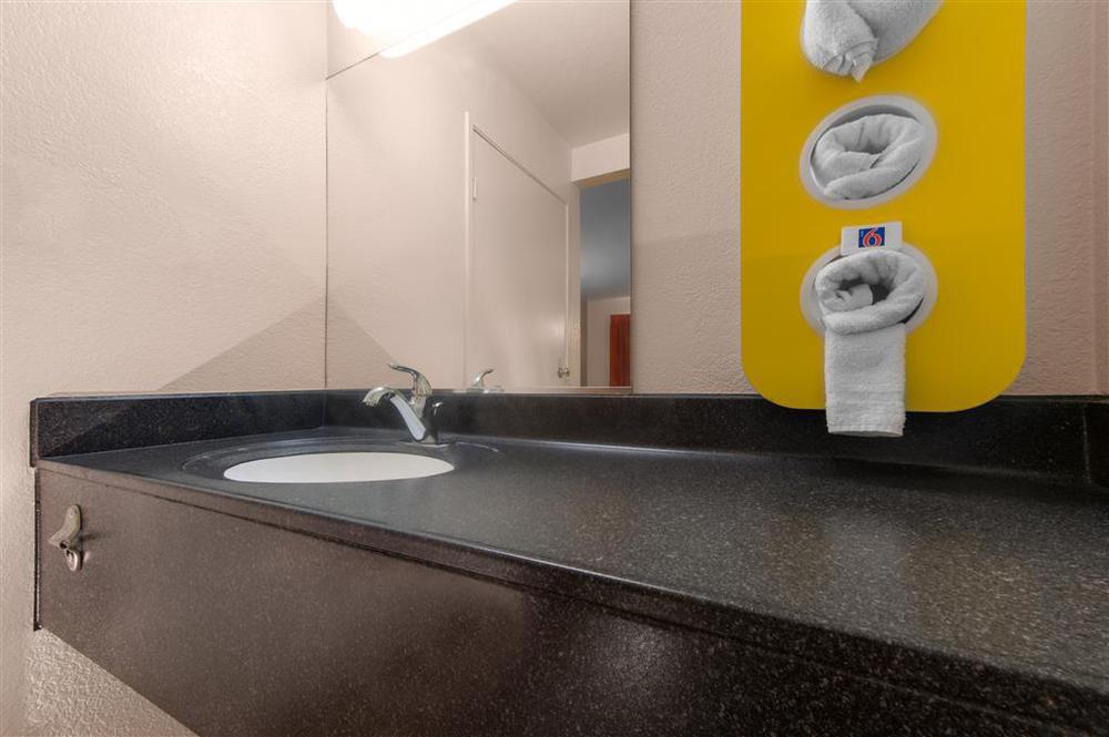 Motel 6-Windsor Locks, CT - Hartford Zimmer foto